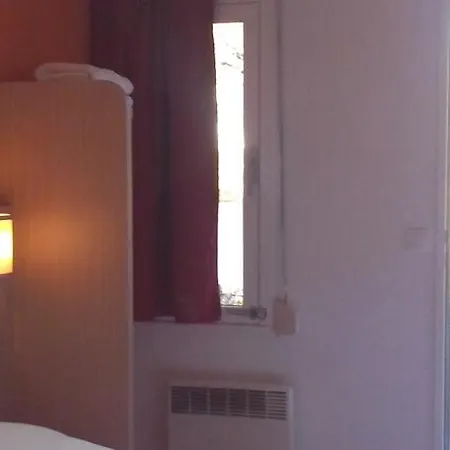Hotel Premiere Classe Montelimar Nord - A7 Sortie 17 *