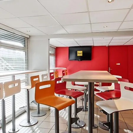 Première Classe Montélimar *