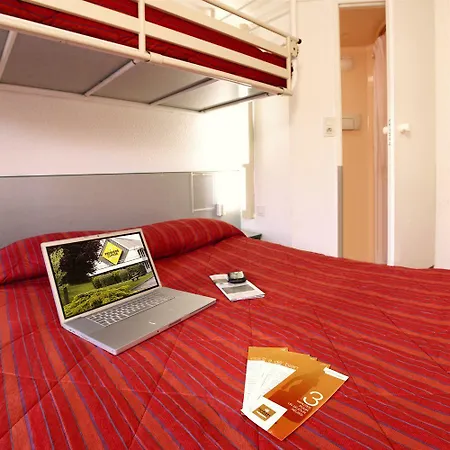 Première Classe Montélimar Hotel *