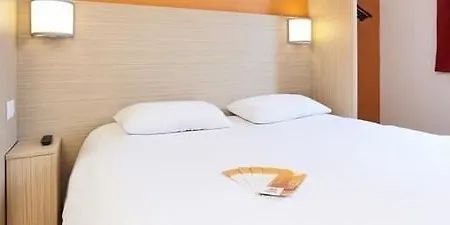 Hotel Premiere Classe Montelimar Nord - A7 Sortie 17 *