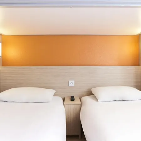 Premiere Classe Montelimar Nord - A7 Sortie 17 Hotel Les Tourrettes